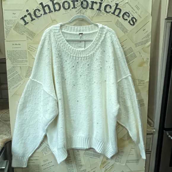 Free People Chart The Stars Sweater Fuzzy Knit Embellished Jeweled Details Ivory - Picture 6 of 6